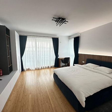 Pitesti Residence Екстер'єр фото