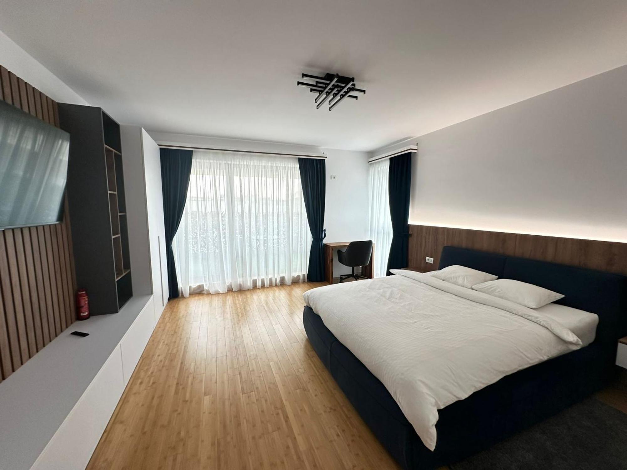 Pitesti Residence Екстер'єр фото